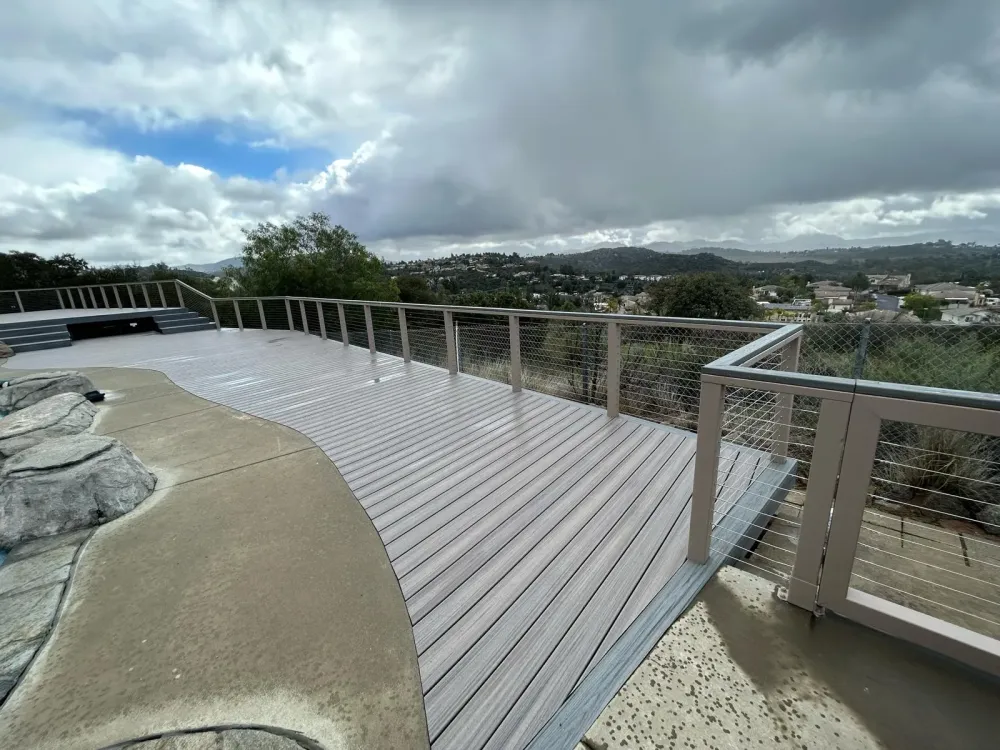 Bavarian Drive deck photo 3