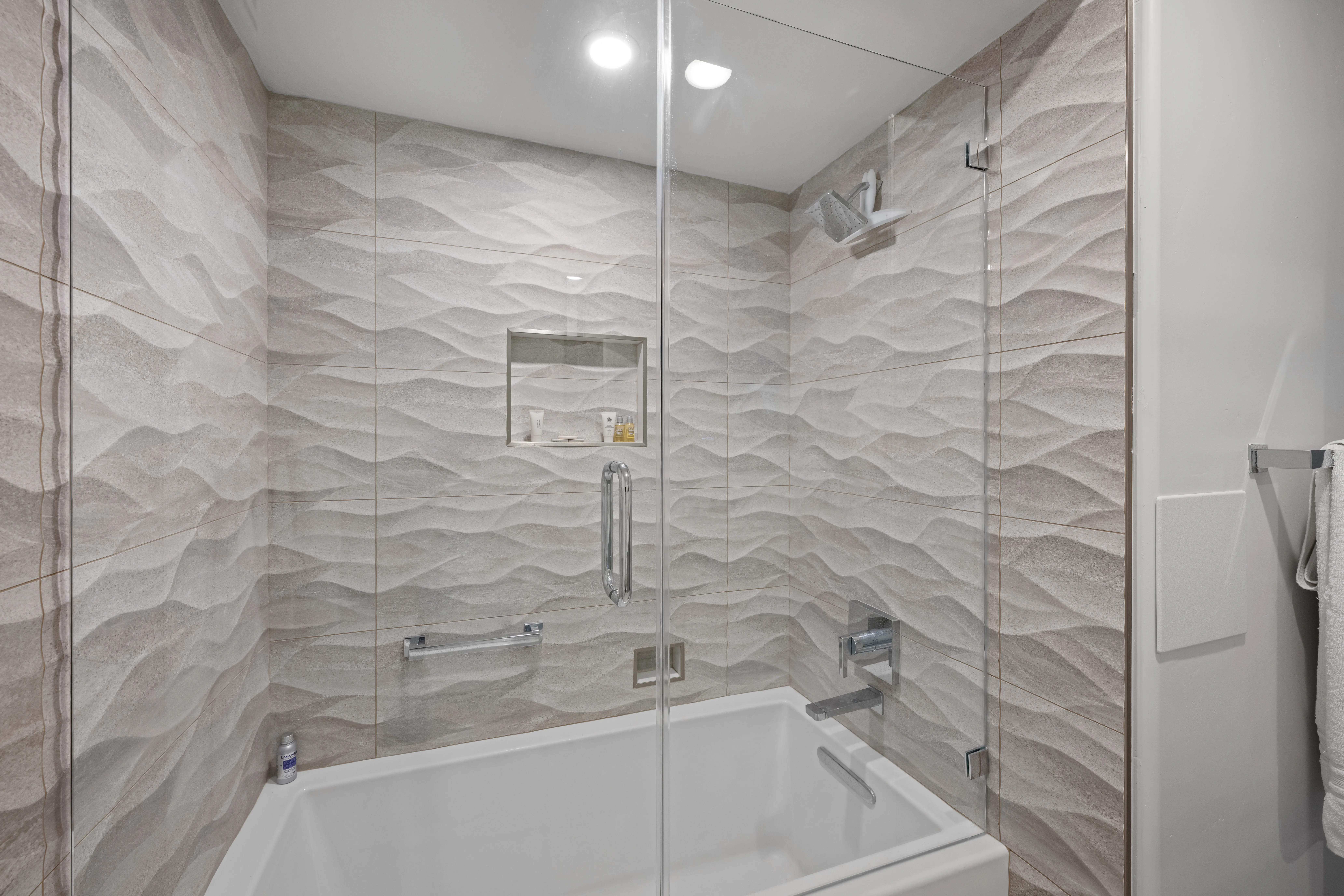 Brava Street full home renovation photo 9