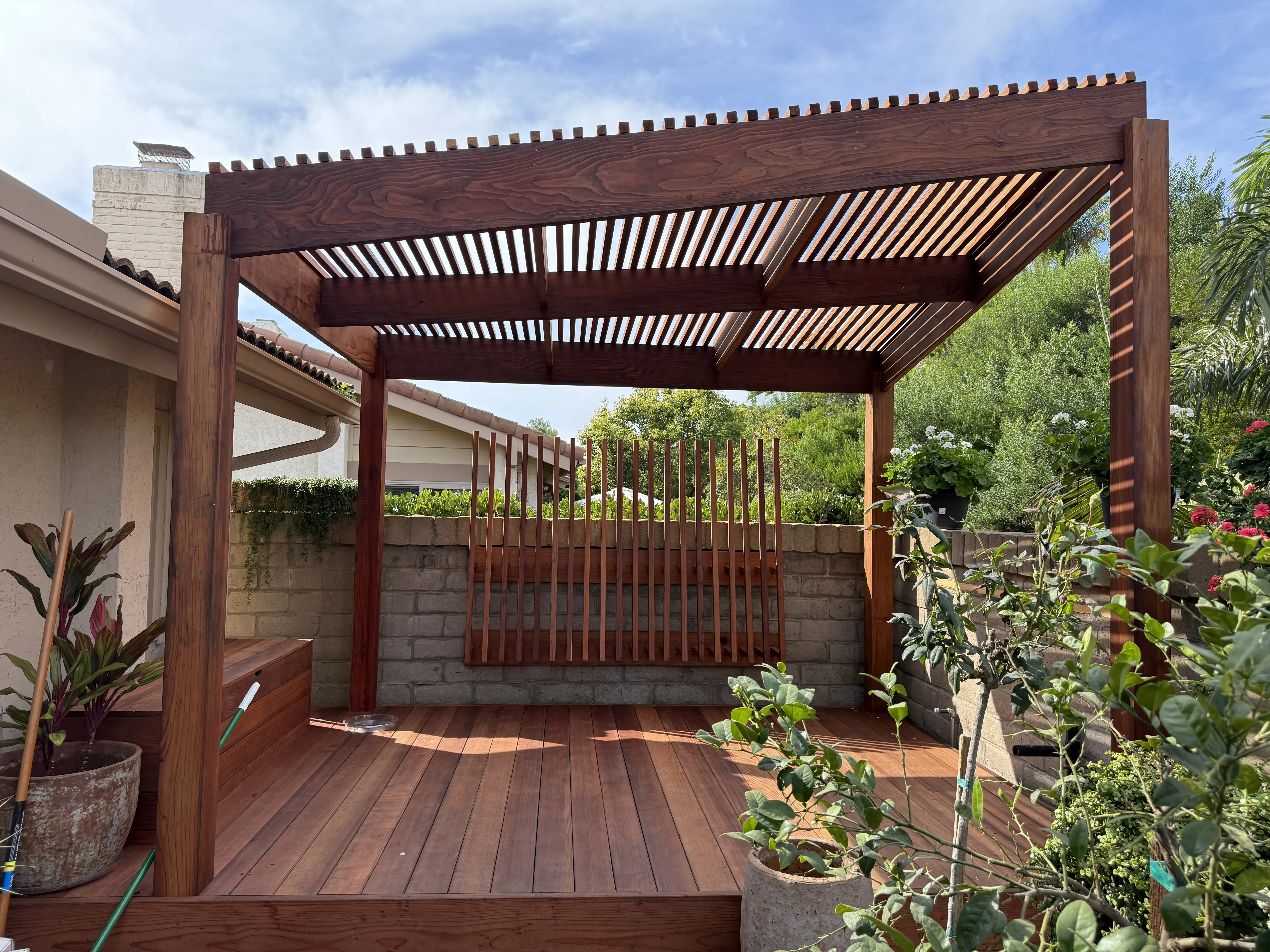 Dora Drive deck photo 1