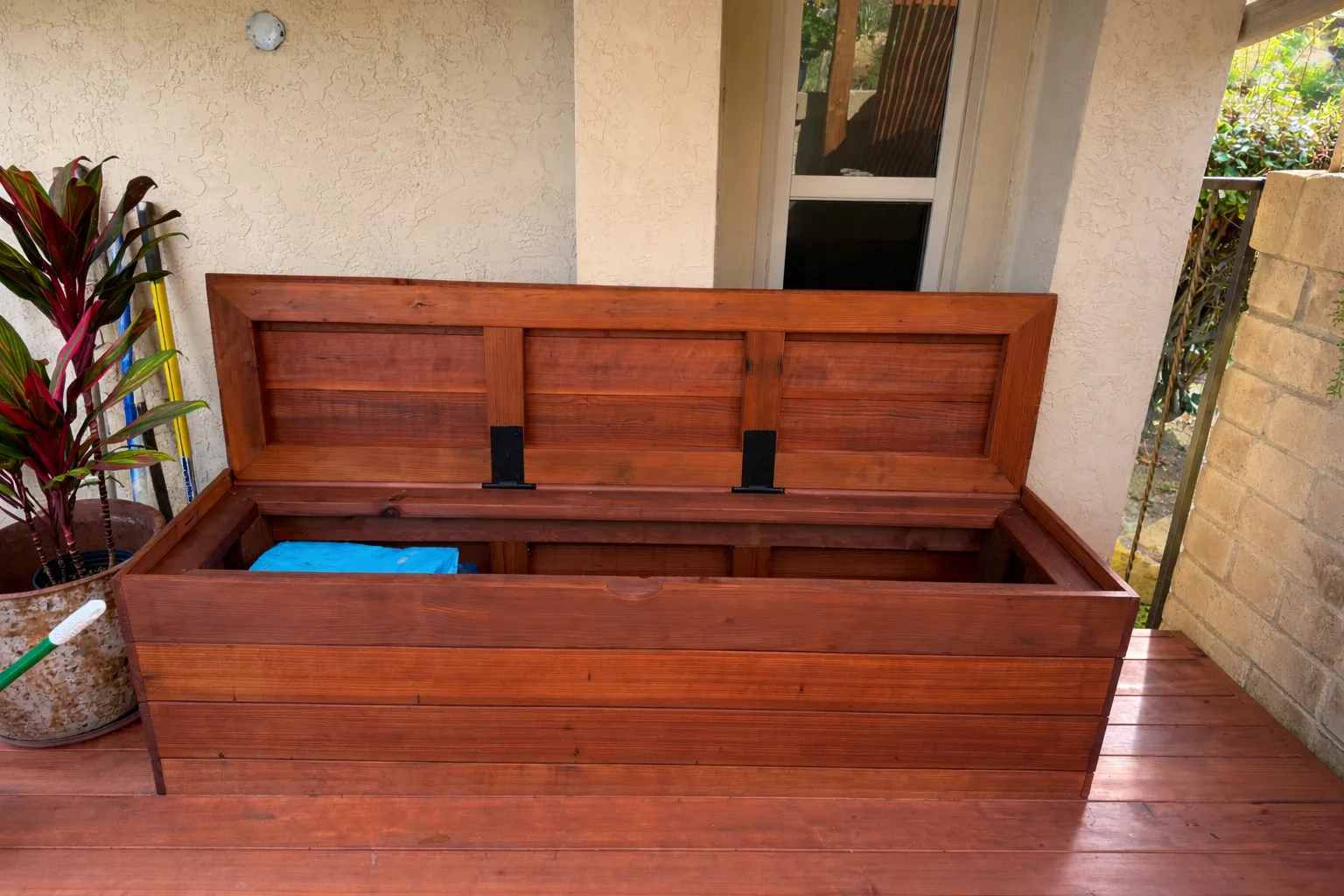 Dora Drive deck photo 3