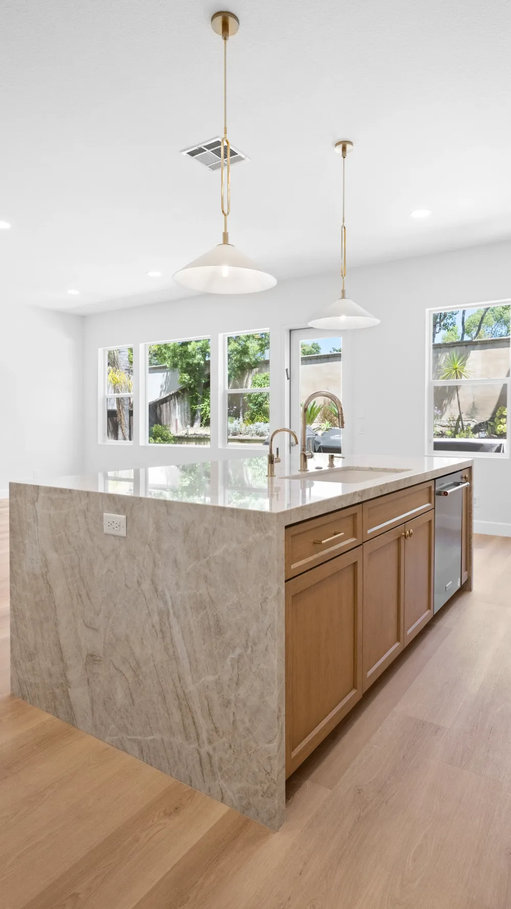 Pipilo Street kitchen remodel photo 8