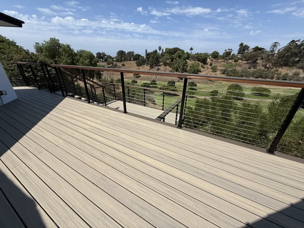 Playa Vista deck photo 6
