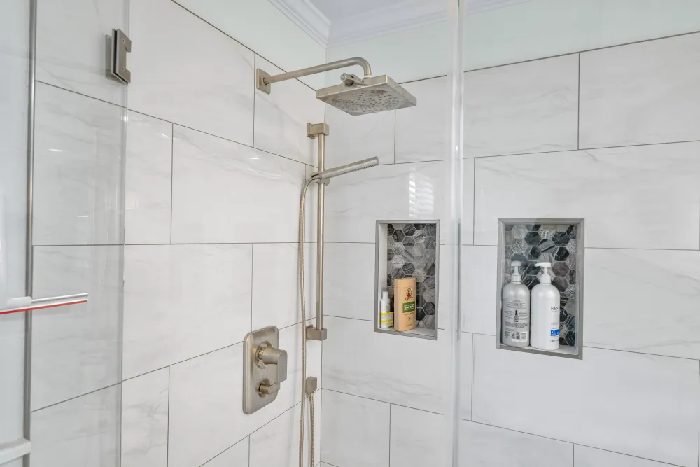 South Sierra Avenue bathroom remodel by Guild Builders photo 3